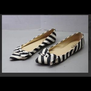 Coach and Four size 8.5 flats